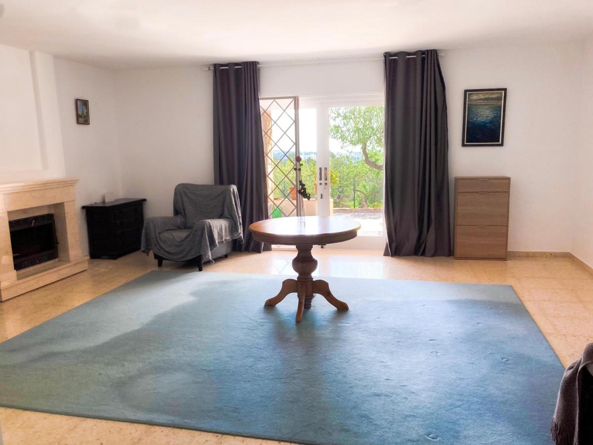 Chalet Cucarres كاليبي المظهر الخارجي الصورة