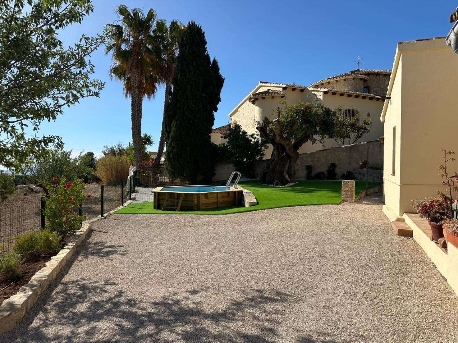 Chalet Cucarres كاليبي المظهر الخارجي الصورة